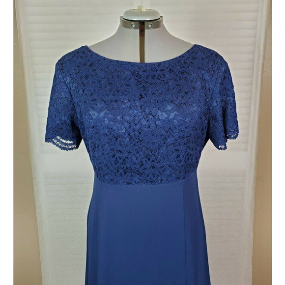 Lanz of Salzburg A-Line Lace Chiffon Blue Gown 10 - Picture 4 of 11